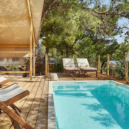 Abeille Maison Glamping Zlatni Rat -adults Only Luxusní stan *