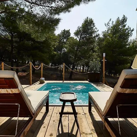 Abeille Maison Glamping Zlatni Rat -adults Only *